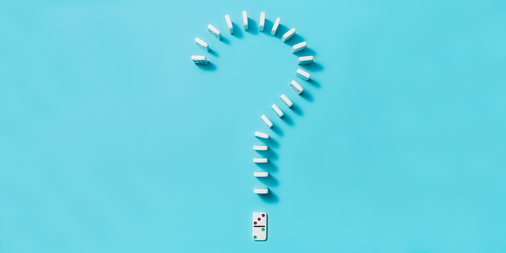 Question mark made out of dominos